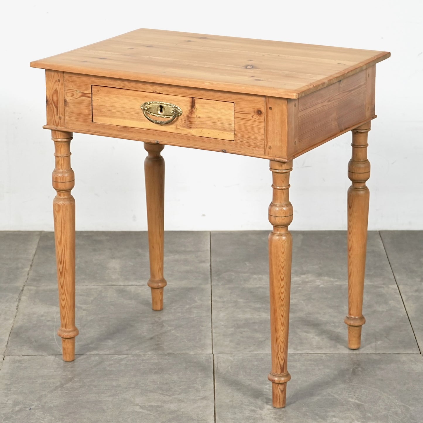 デンマークヴィンテージ サイドテーブル