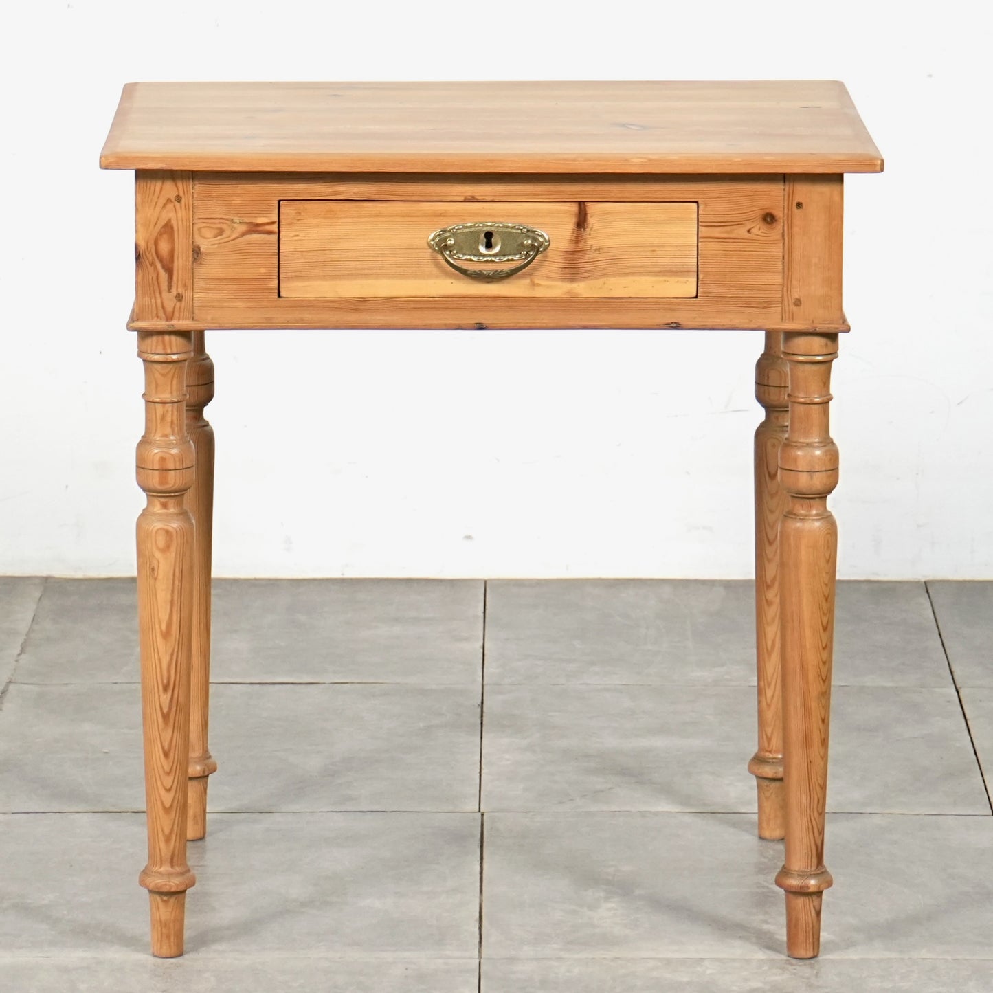 デンマークヴィンテージ サイドテーブル