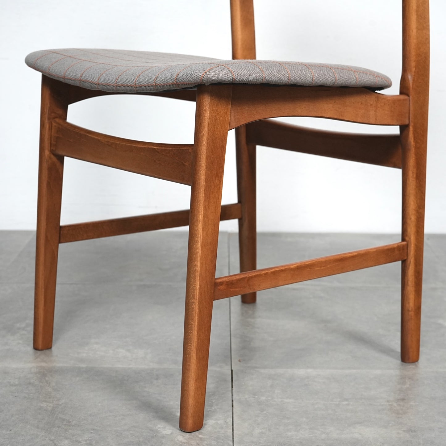 デンマークヴィンテージ ダイニングチェア【張替済】