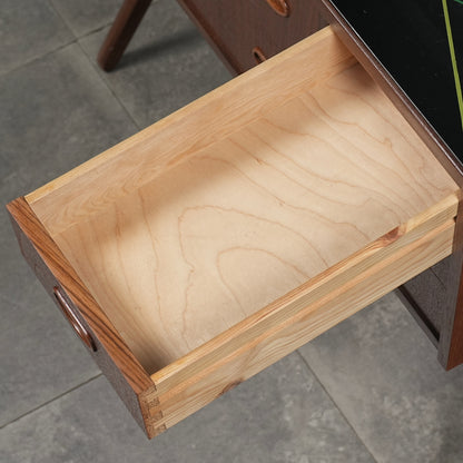 【Olholm Mobelfabrik】ヴィンテージ ドレッサー