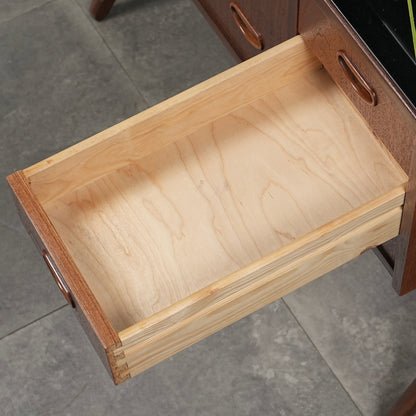 【Olholm Mobelfabrik】ヴィンテージ ドレッサー