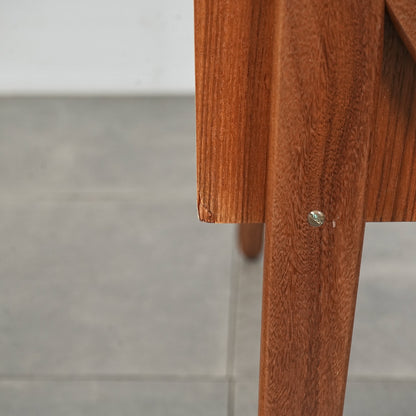 【Olholm Mobelfabrik】ヴィンテージ ドレッサー