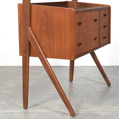 【Olholm Mobelfabrik】ヴィンテージ ドレッサー