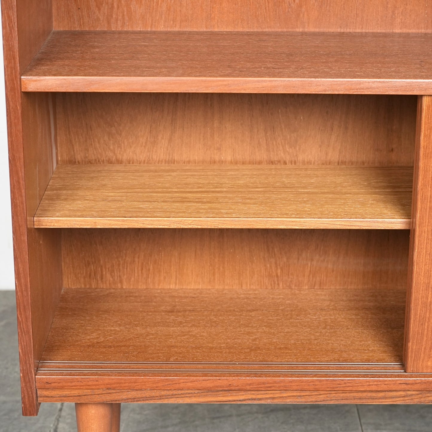 デンマークヴィンテージ キャビネット