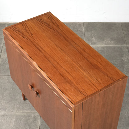 デンマークヴィンテージ キャビネット