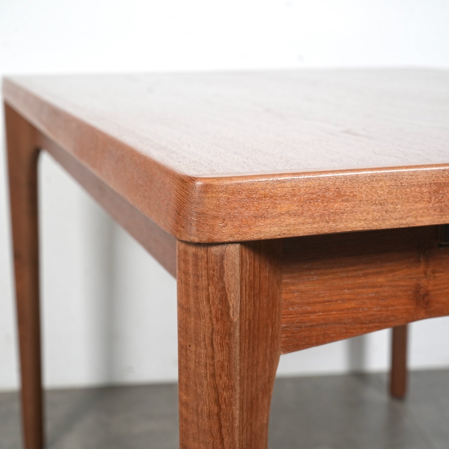 【Henning Kjaernulf】ヴィンテージ ドローリーフテーブル