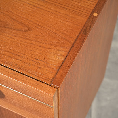 デンマークヴィンテージ キャビネット