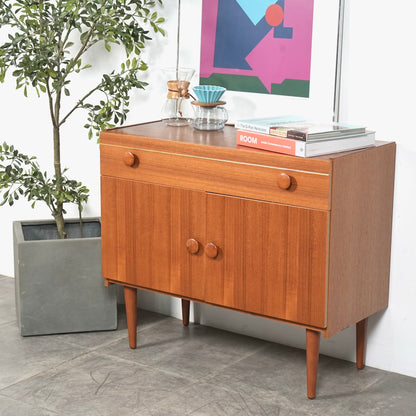 デンマークヴィンテージ キャビネット