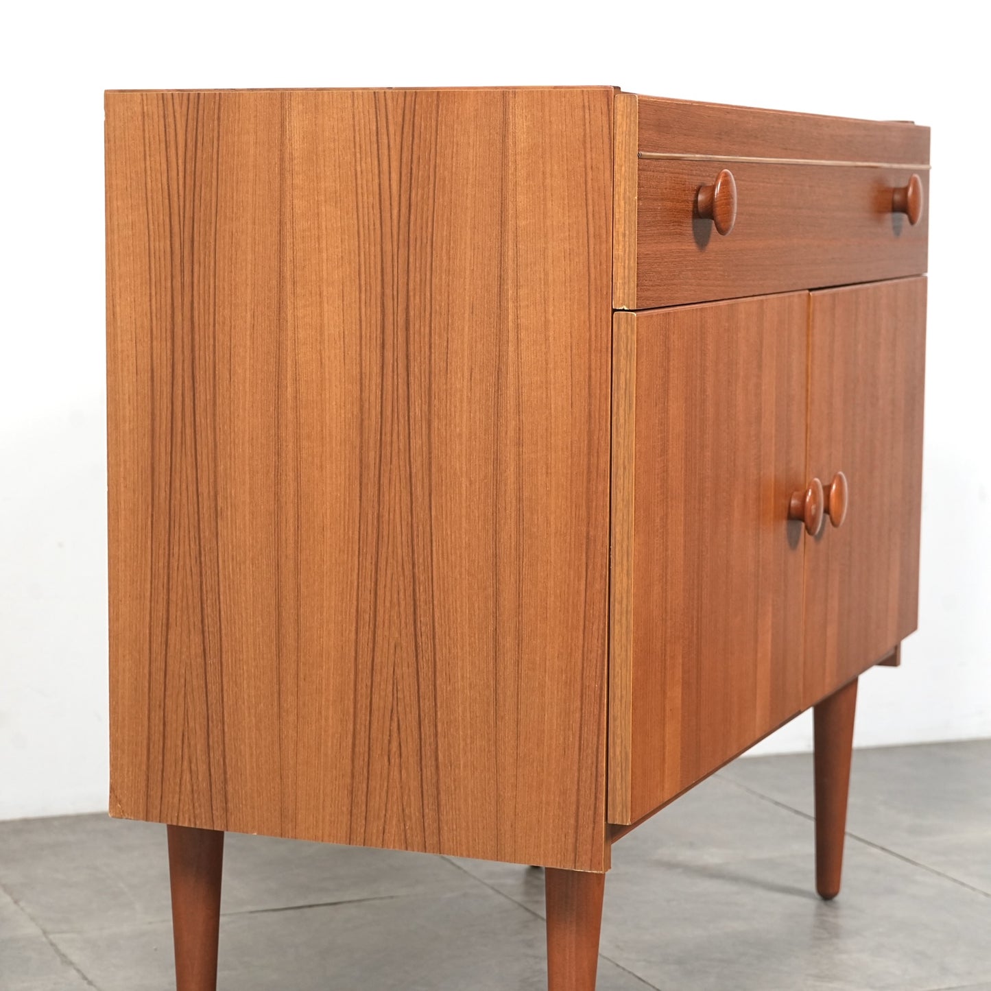 デンマークヴィンテージ キャビネット