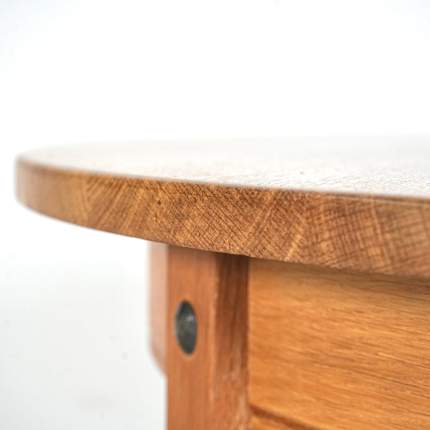 【Henning Kjaernulf】ラウンド エクステンションテーブル