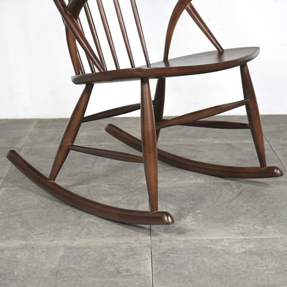 【Niels Eilersen / Illum Wikkelso】ロッキングチェア "Model.IW3 "