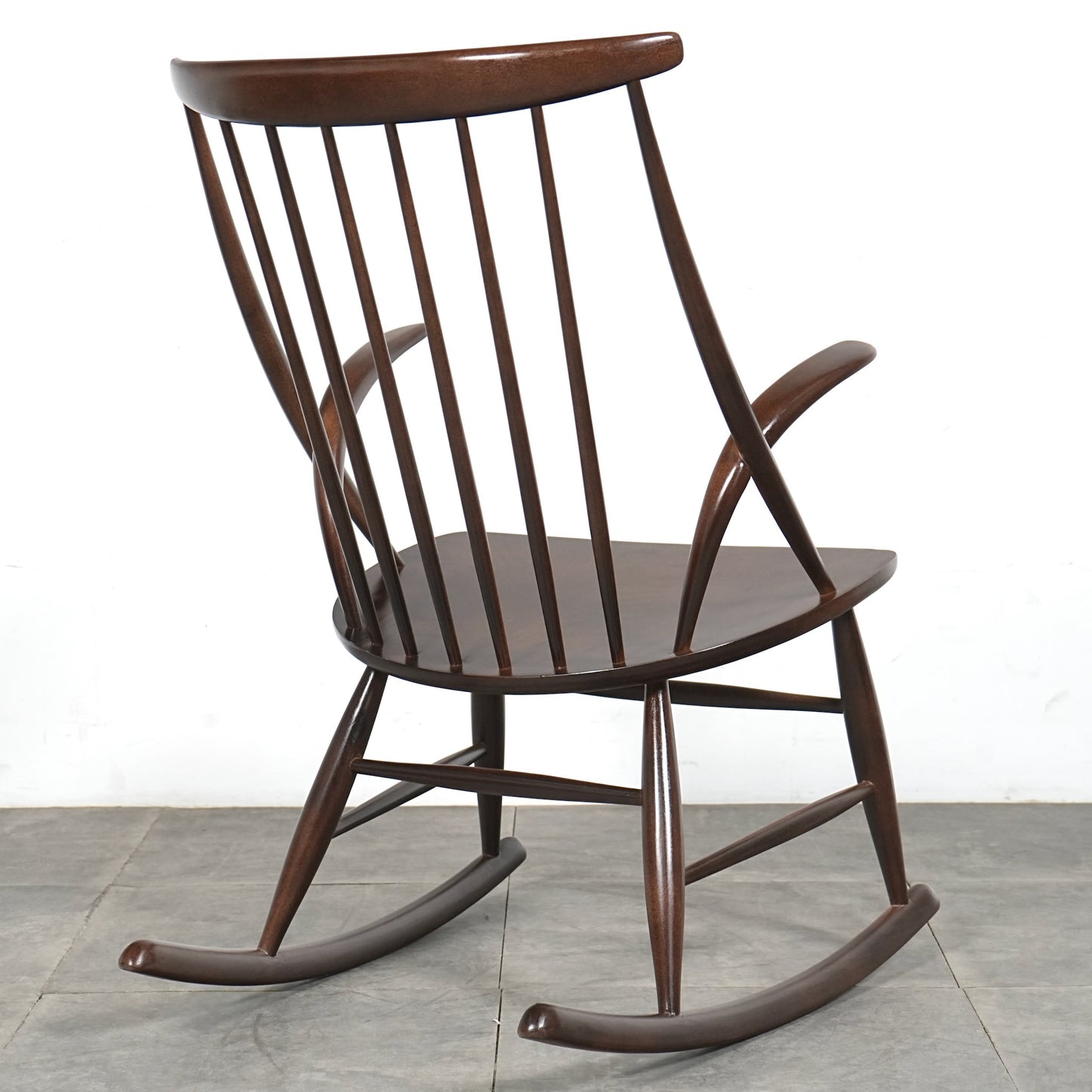 【Niels Eilersen / Illum Wikkelso】ロッキングチェア "Model.IW3 "