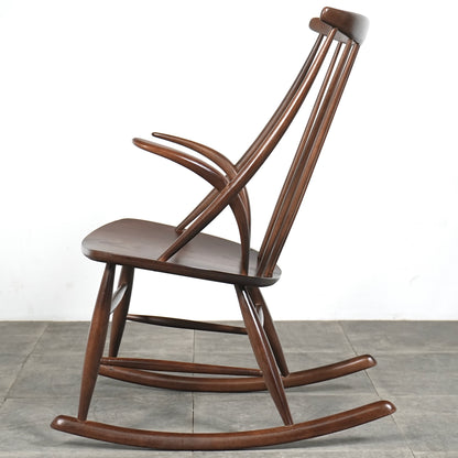 【Niels Eilersen / Illum Wikkelso】ロッキングチェア "Model.IW3 "