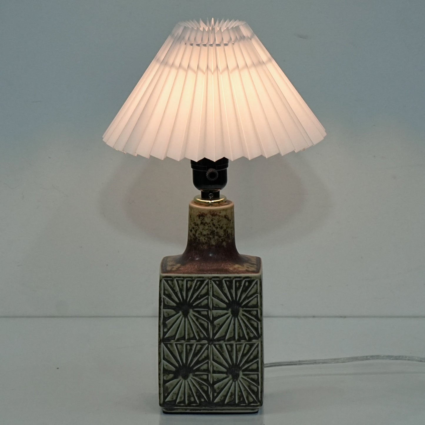 【Desirée】ヴィンテージ テーブルランプ