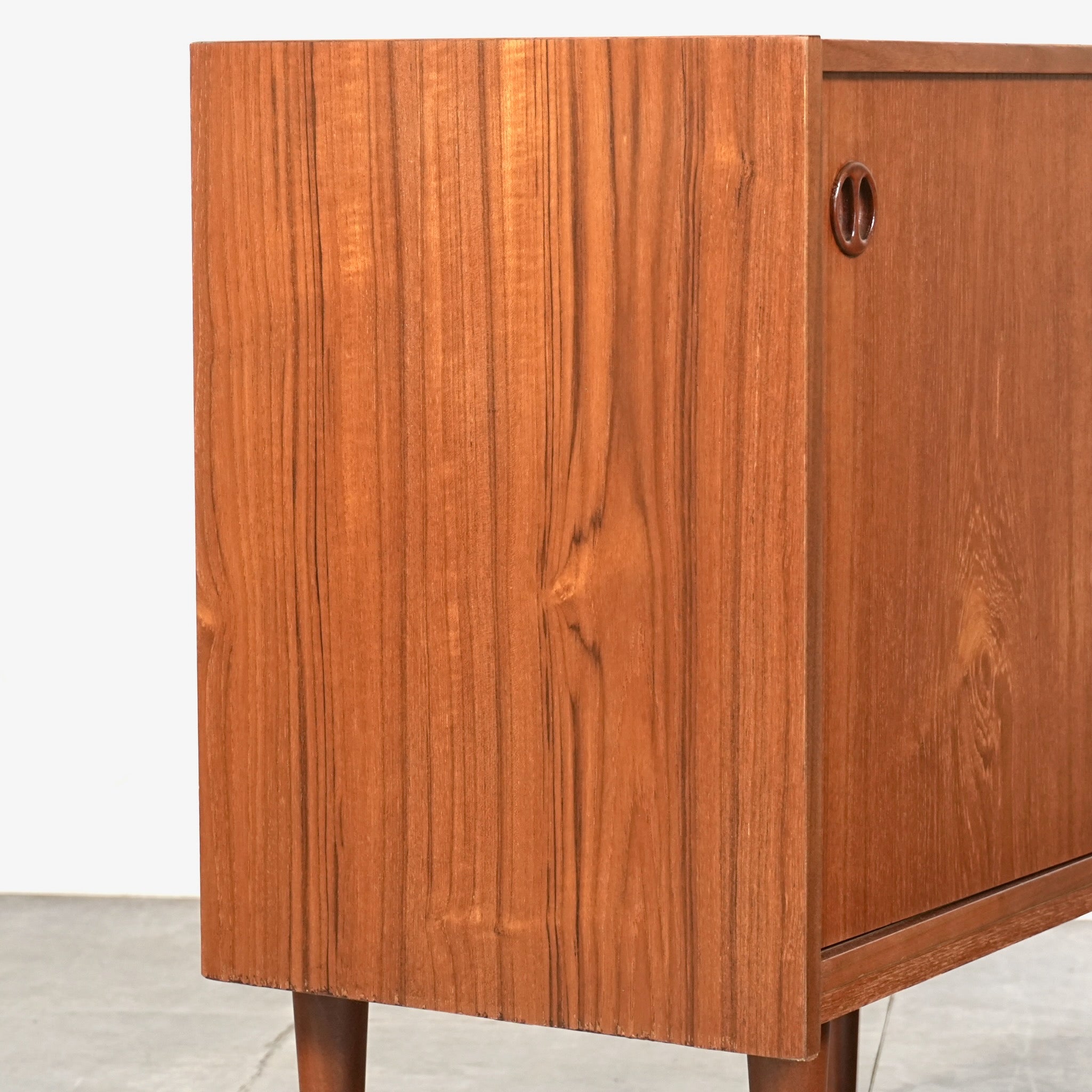 ヴィンテージキャビネット デンマークヴィンテージ キャビネット – TIME HYPE