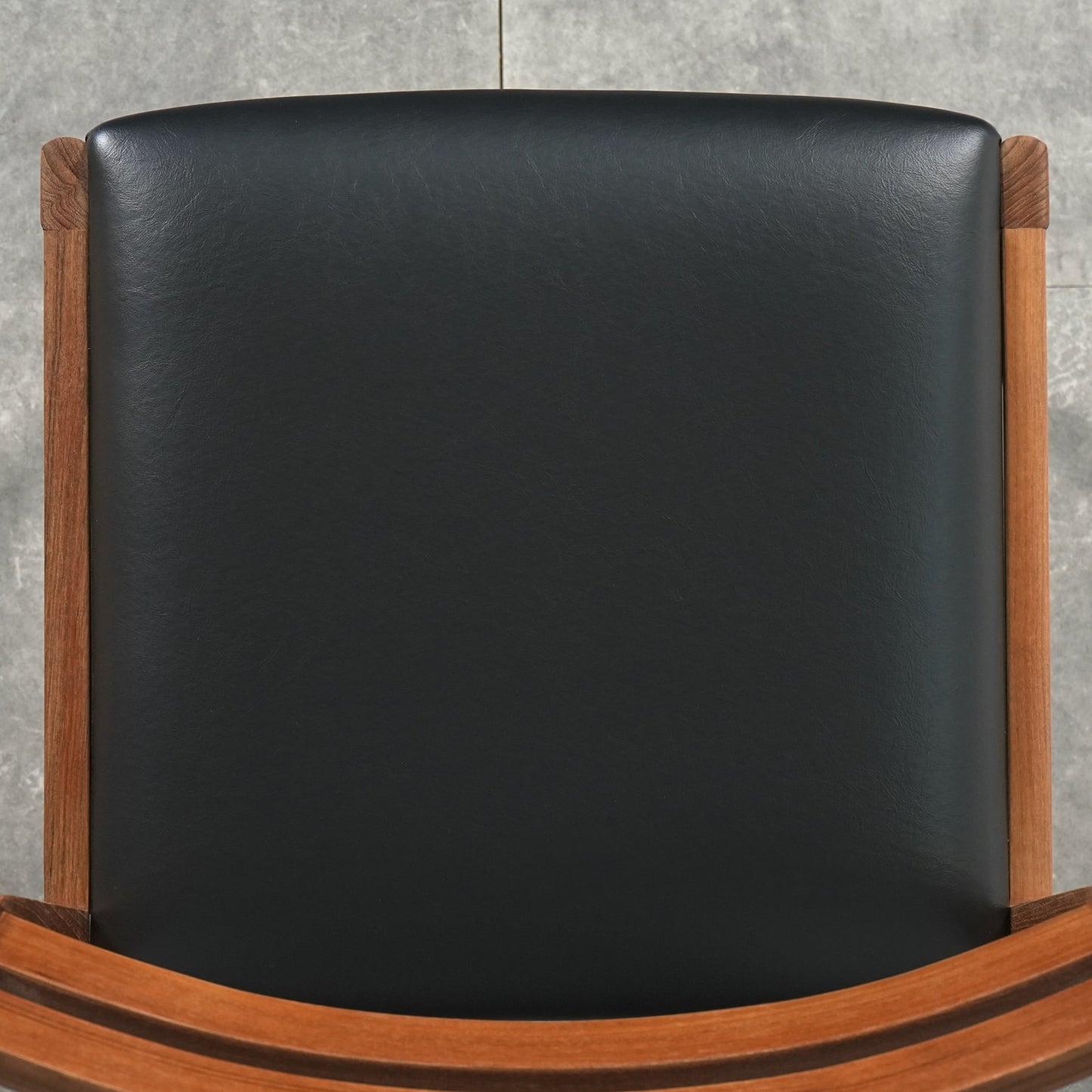 デンマークヴィンテージ ダイニングチェア 【張替済】