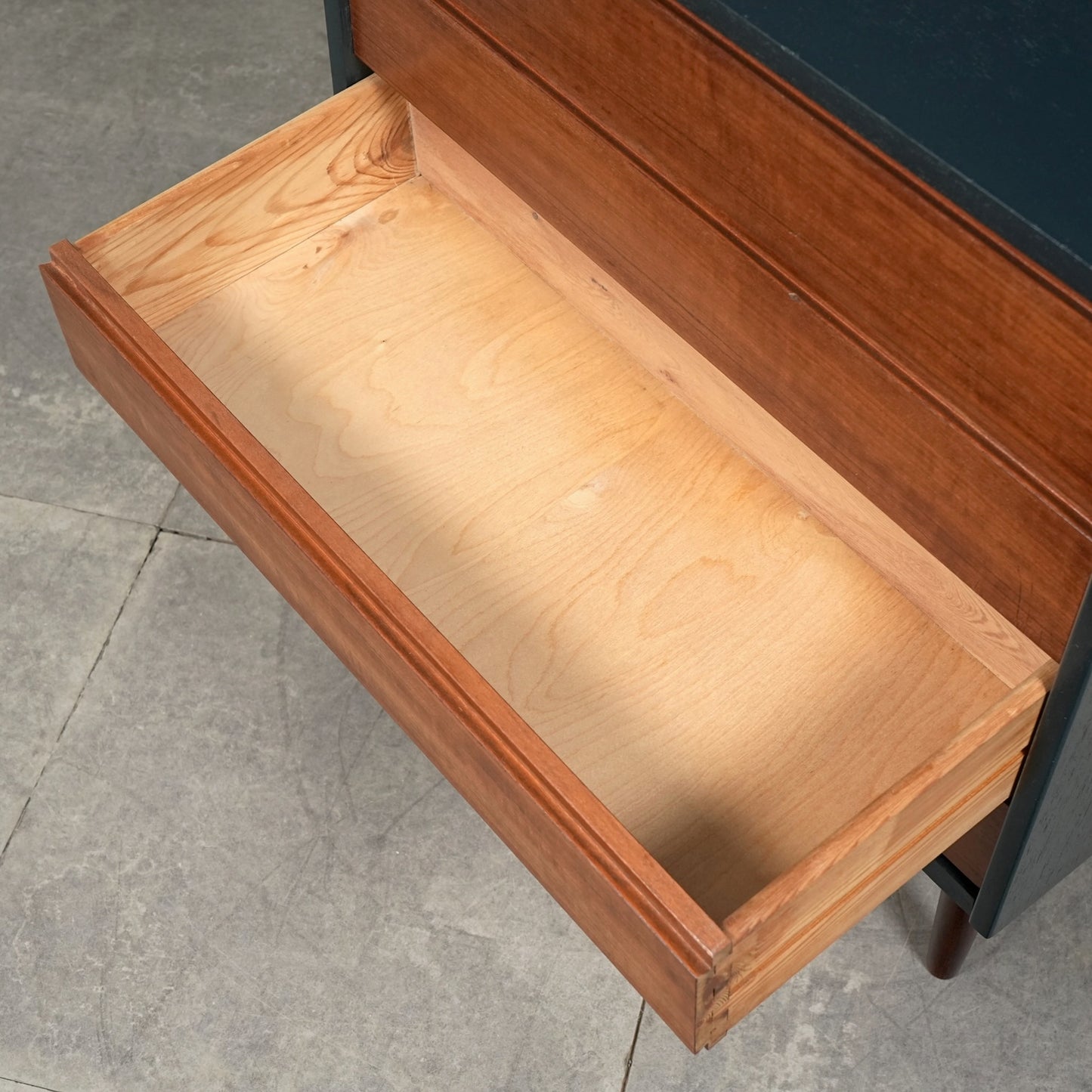 デンマークヴィンテージ チェスト