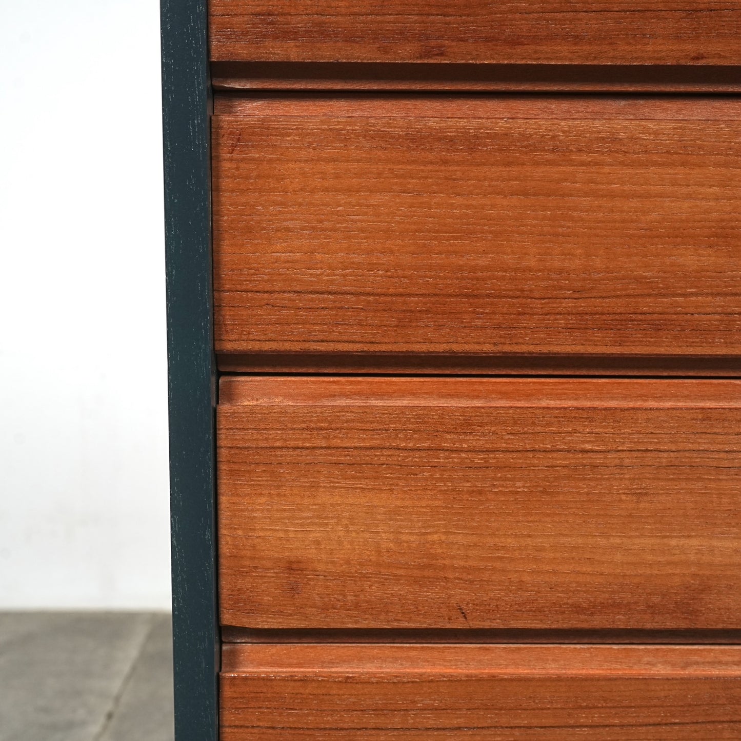 デンマークヴィンテージ チェスト