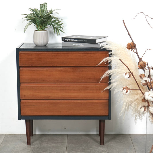 デンマークヴィンテージ チェスト