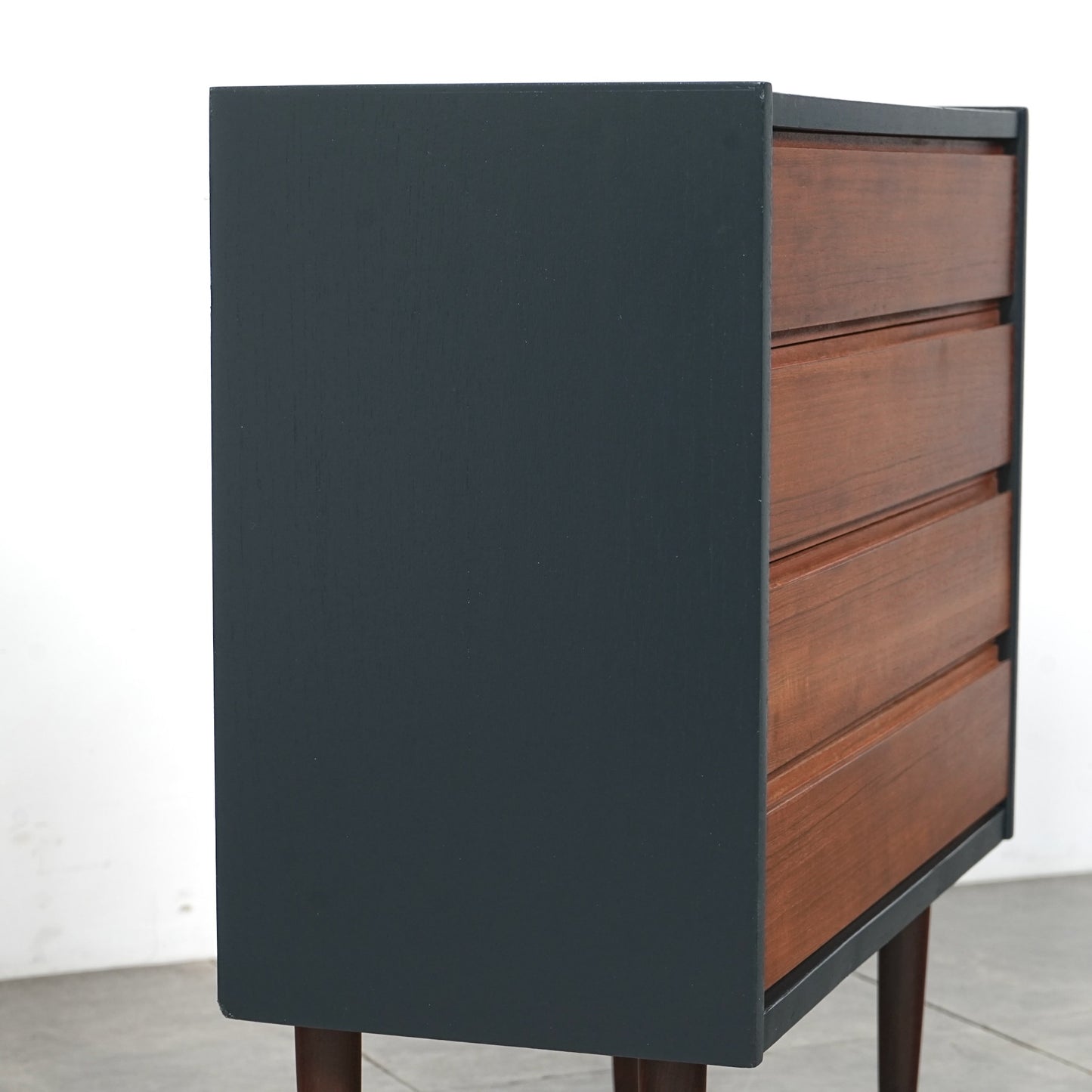 デンマークヴィンテージ チェスト