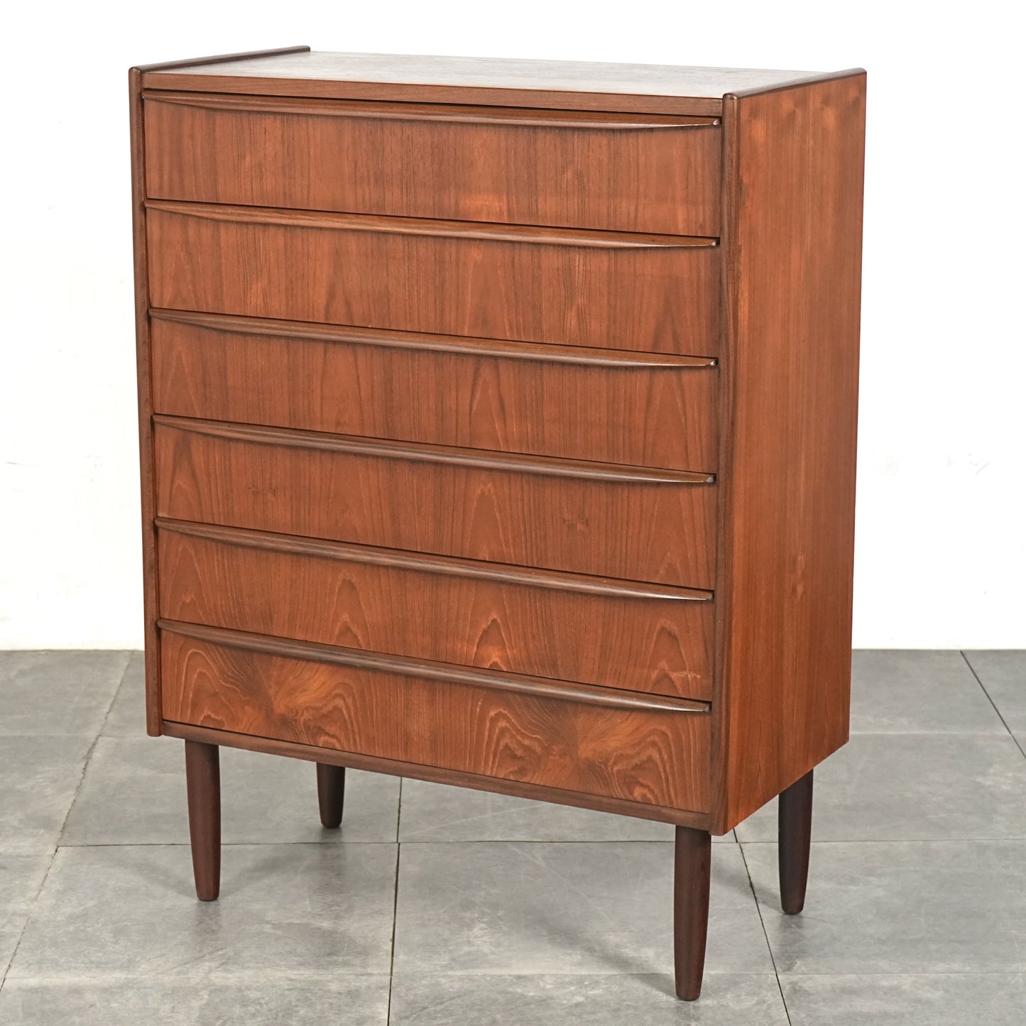 デンマークヴィンテージ ハイチェスト