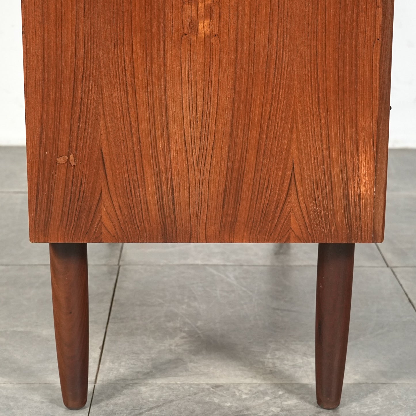 デンマークヴィンテージ ハイチェスト