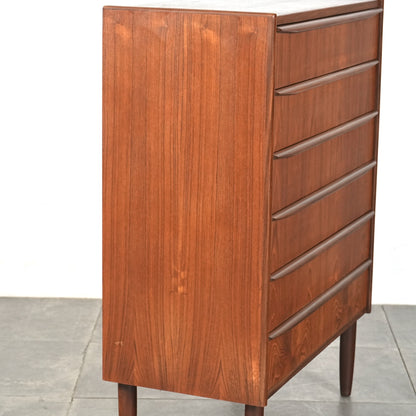 デンマークヴィンテージ ハイチェスト