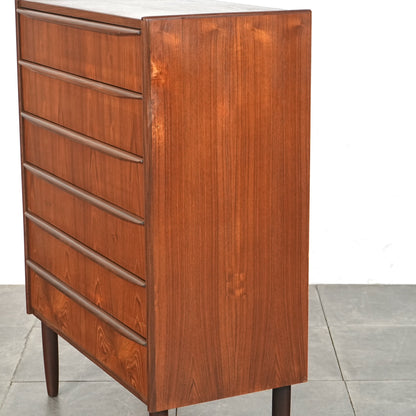 デンマークヴィンテージ ハイチェスト