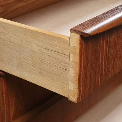 デンマークヴィンテージ ハイチェスト