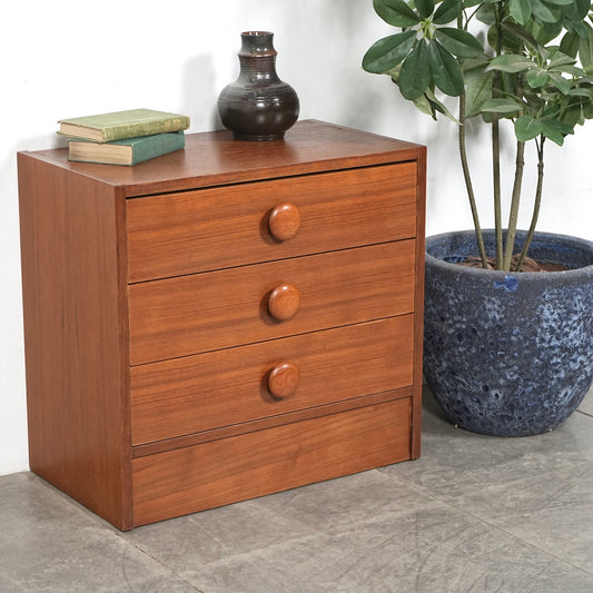 デンマークヴィンテージ サイドチェスト