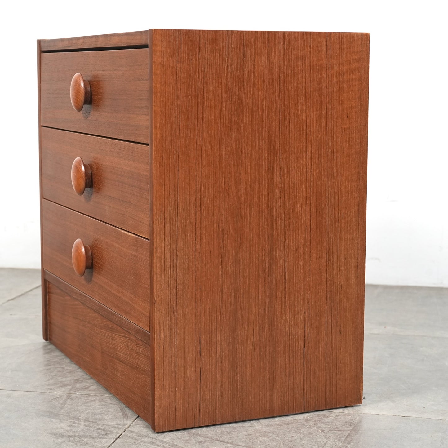 デンマークヴィンテージ サイドチェスト