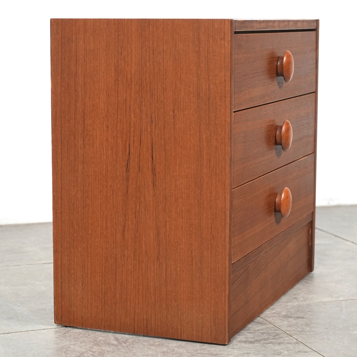 デンマークヴィンテージ サイドチェスト