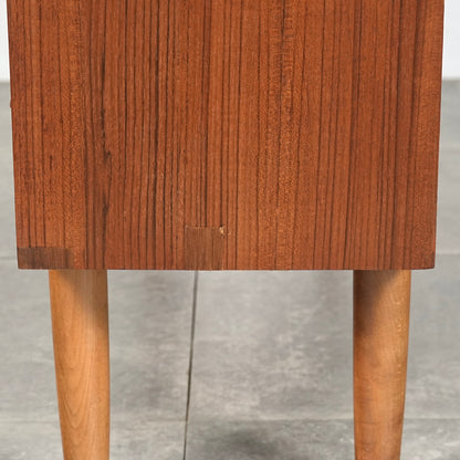 デンマークヴィンテージ キャビネット