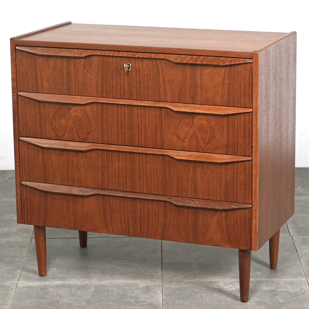 デンマークヴィンテージ チェスト