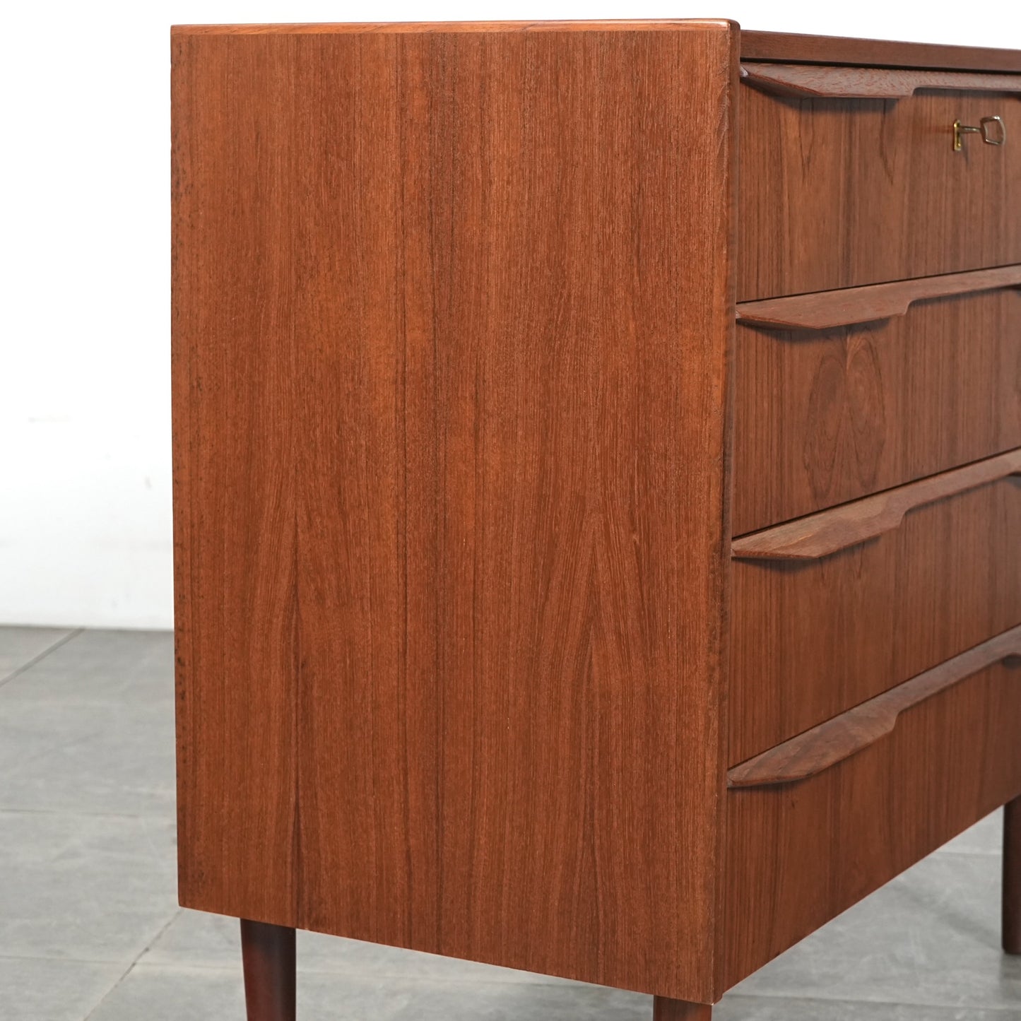 デンマークヴィンテージ チェスト