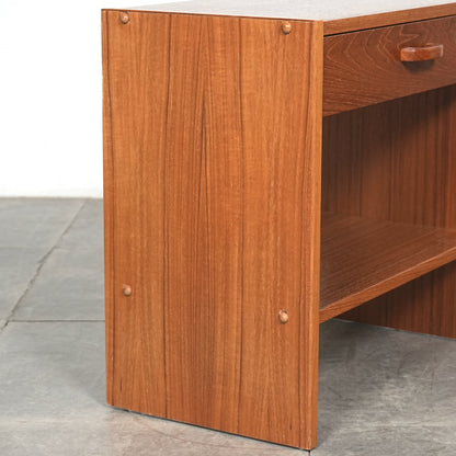 デンマークヴィンテージ サイドキャビネット