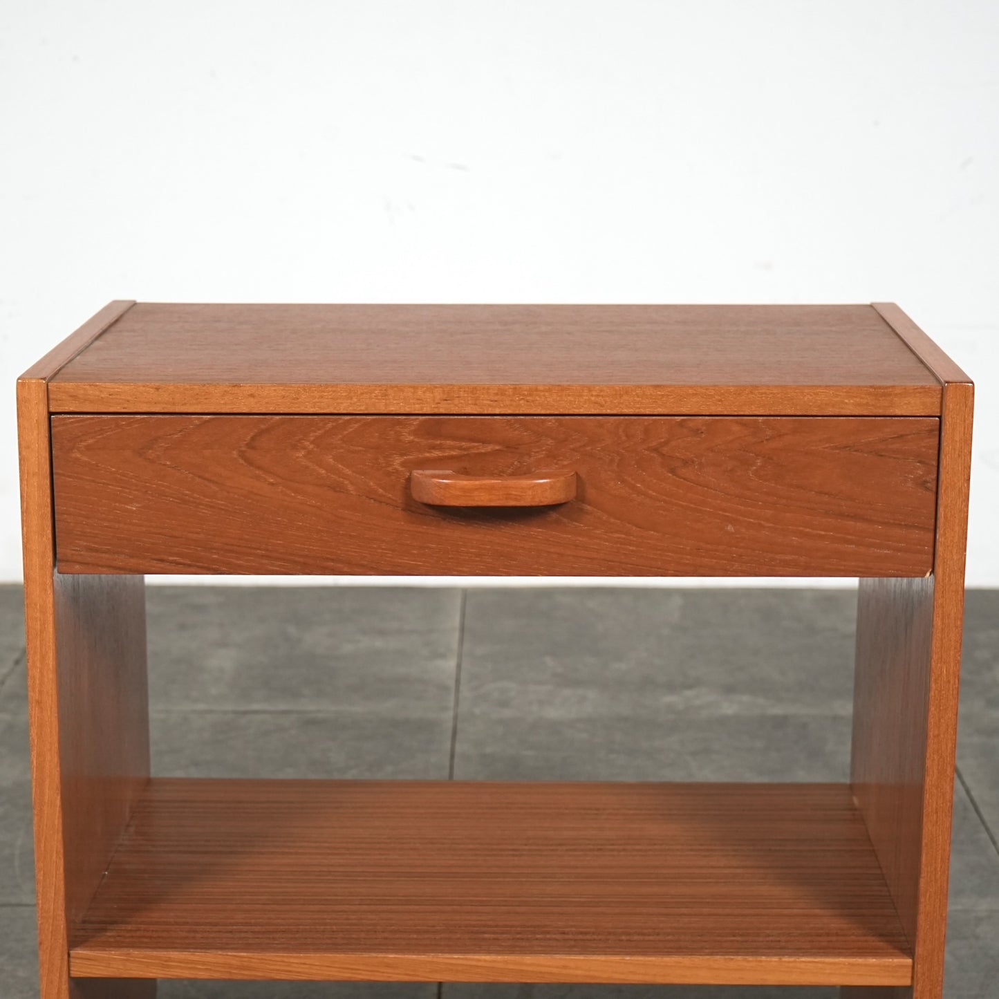 デンマークヴィンテージ サイドキャビネット