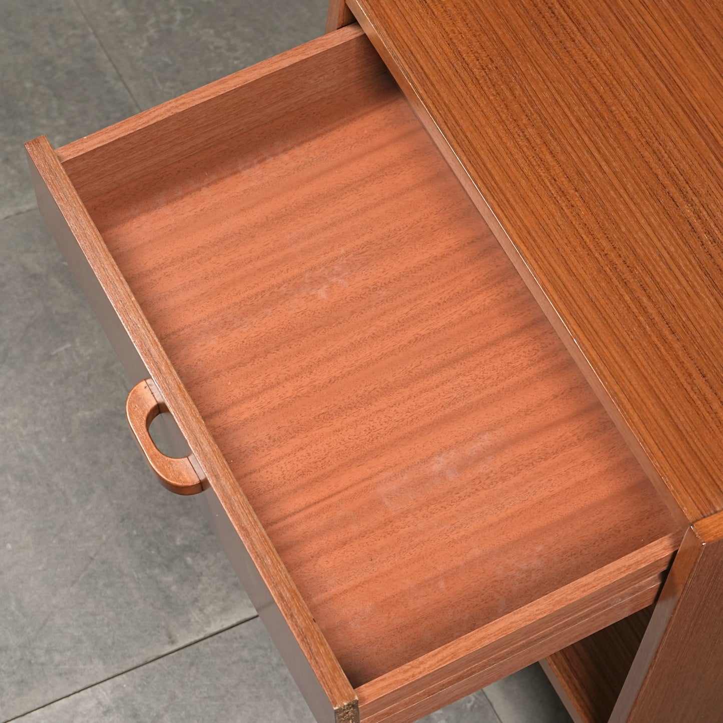 デンマークヴィンテージ サイドキャビネット