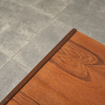 デンマークヴィンテージ チェスト