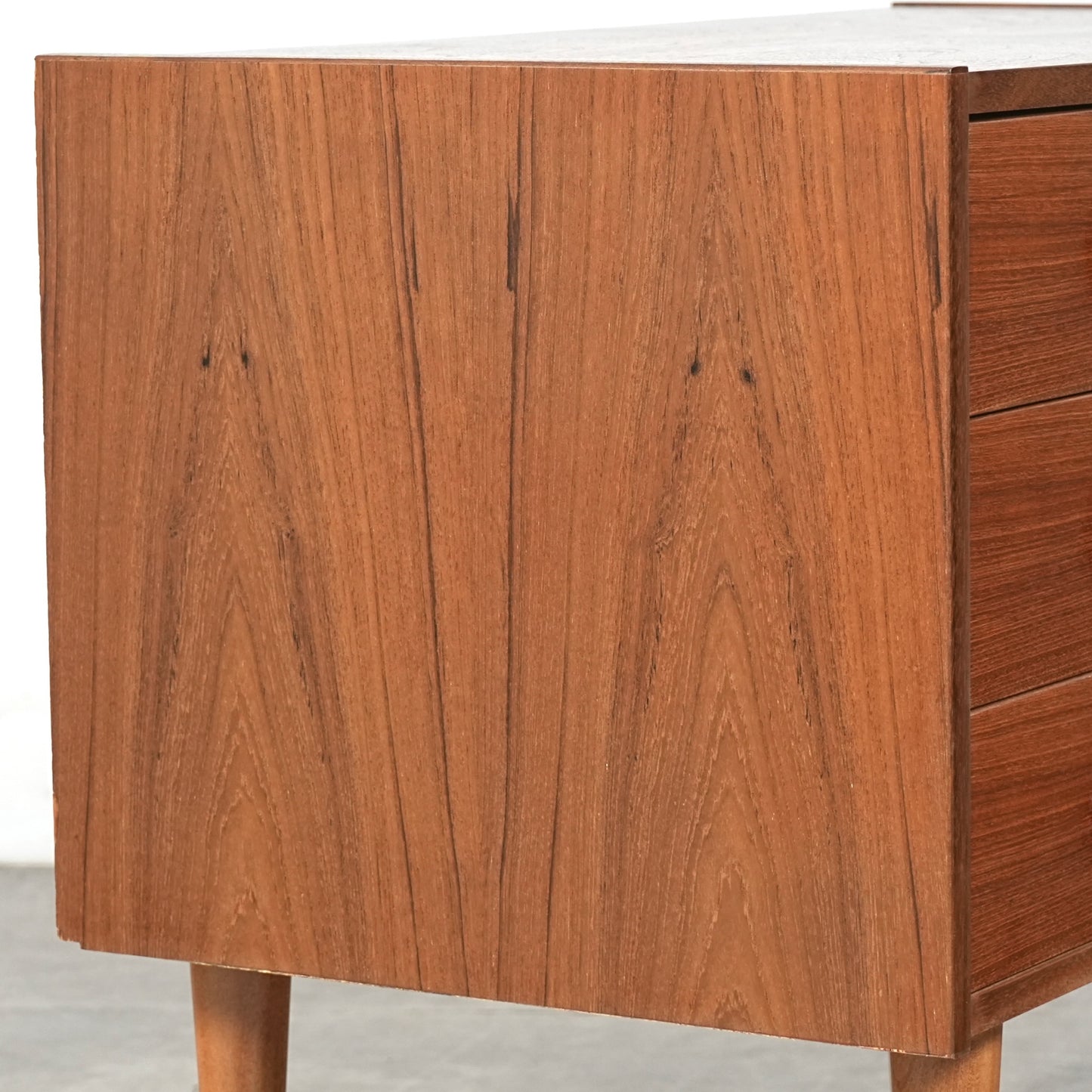 デンマークヴィンテージ チェスト