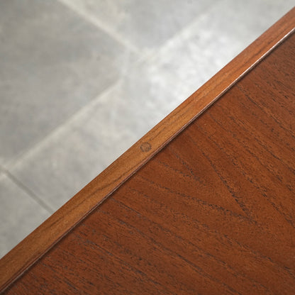 デンマークヴィンテージ チェスト