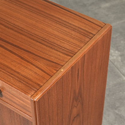 デンマークヴィンテージ キャビネット