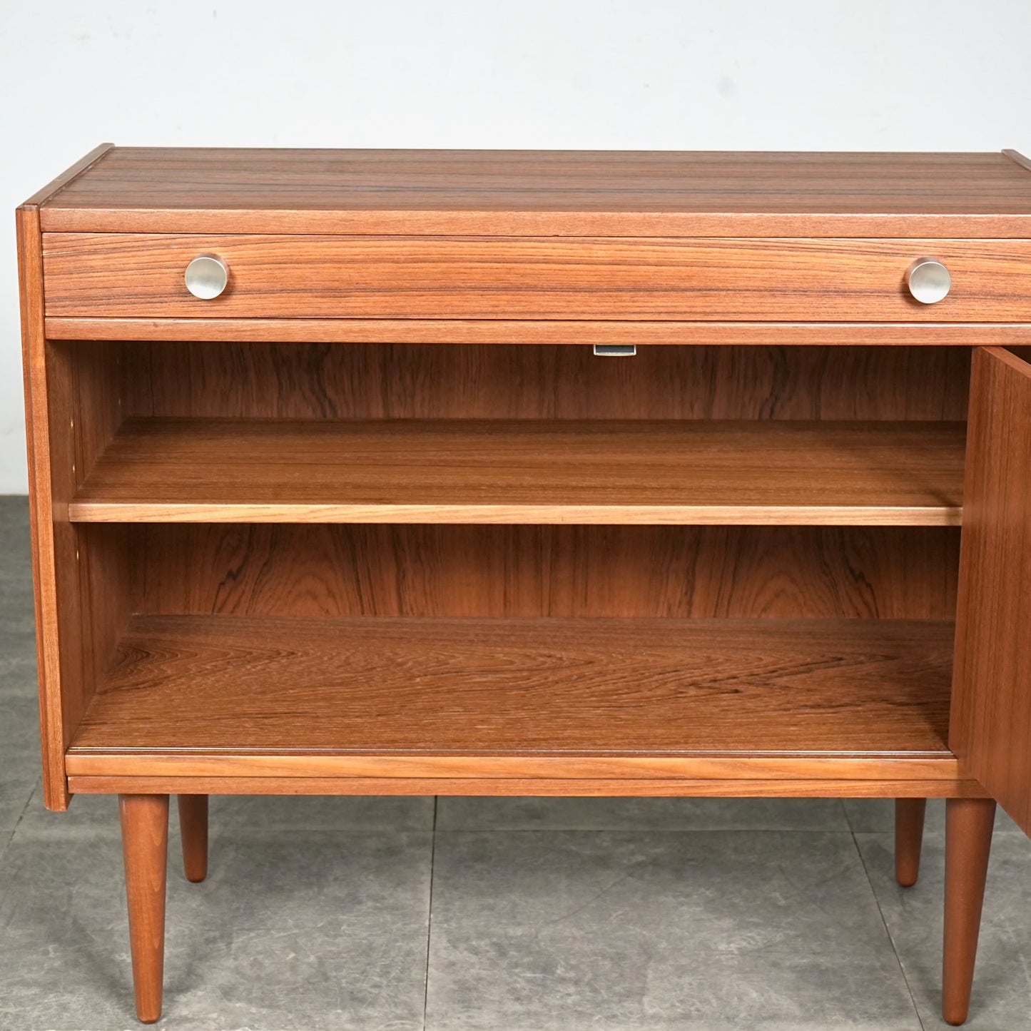 デンマークヴィンテージ キャビネット