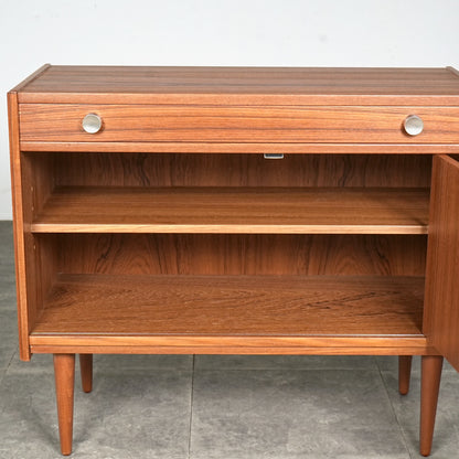 デンマークヴィンテージ キャビネット