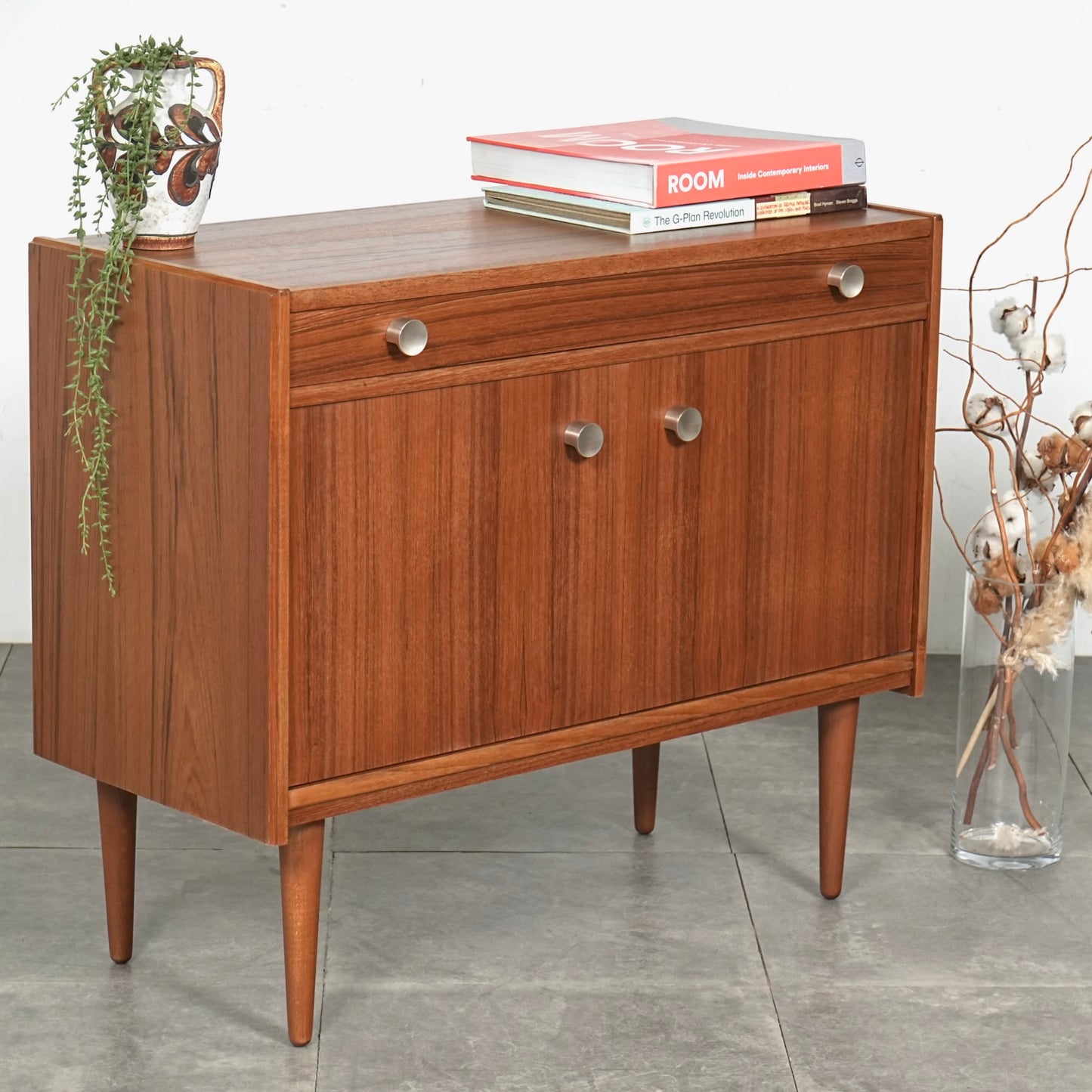 デンマークヴィンテージ キャビネット