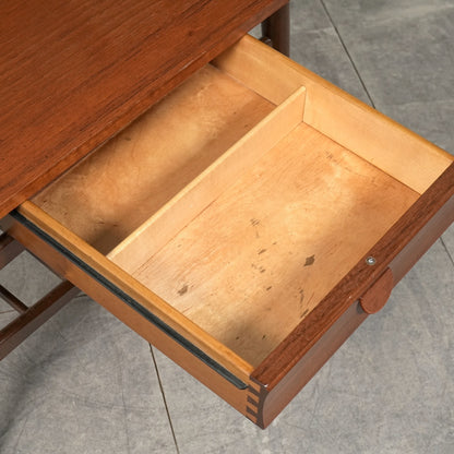 デンマークヴィンテージ サイドテーブル