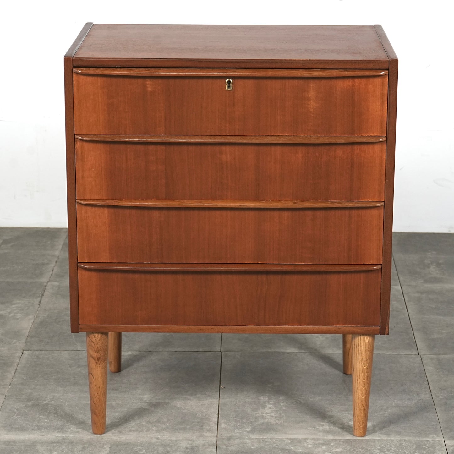 デンマークヴィンテージ チェスト