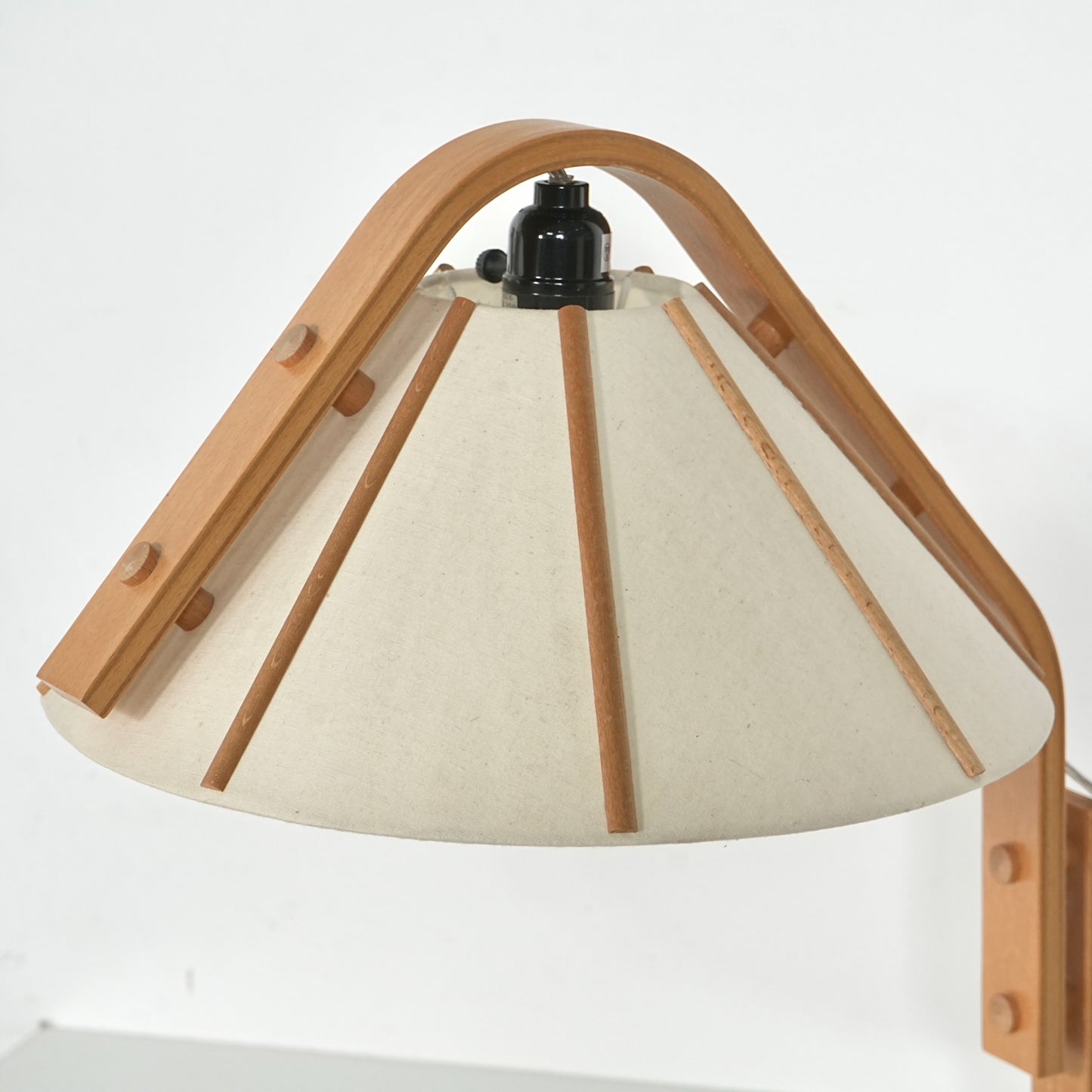 【Aneta / Jan Wickelgren】テーブルランプ