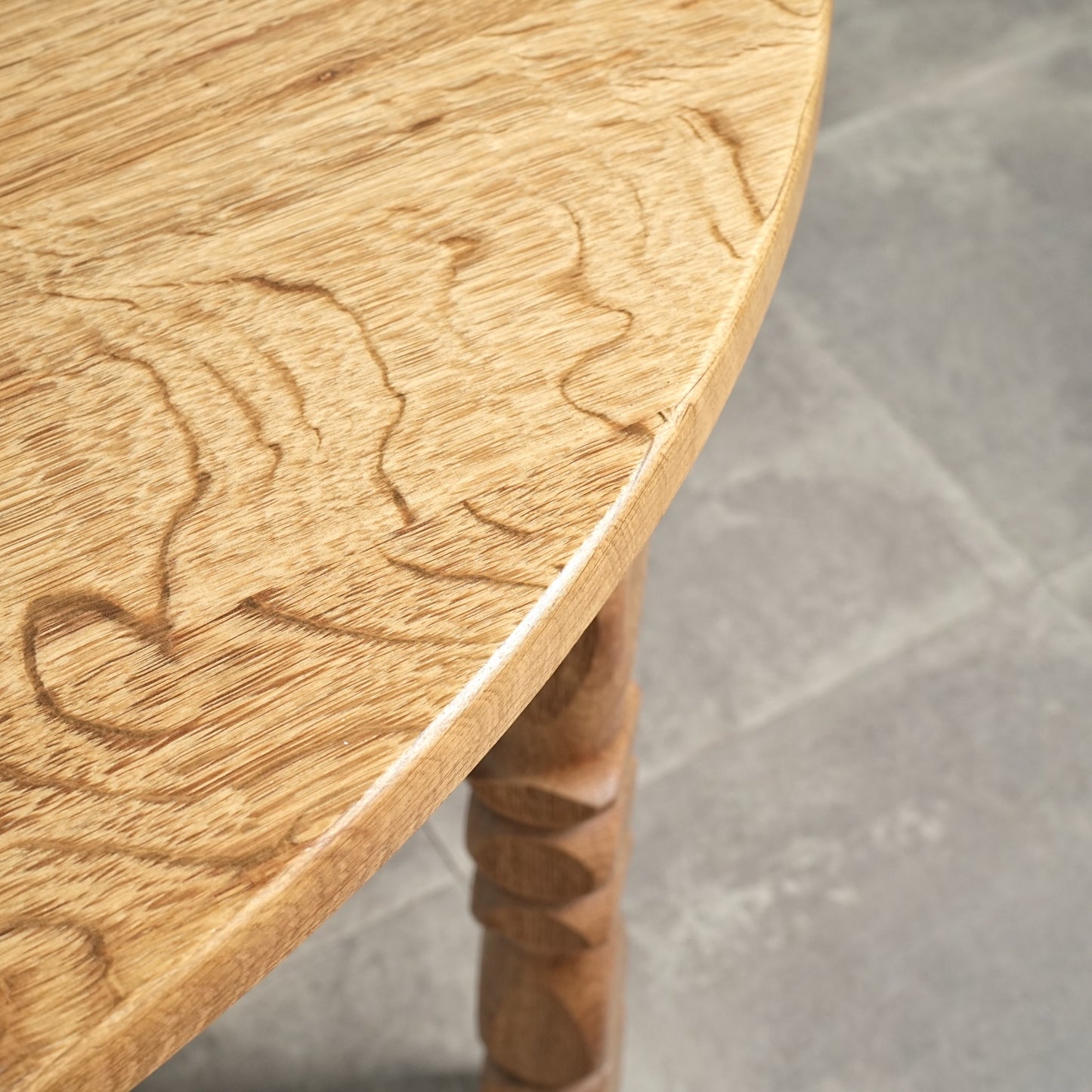 【Henning Kjaernulf】ラウンド エクステンションテーブル