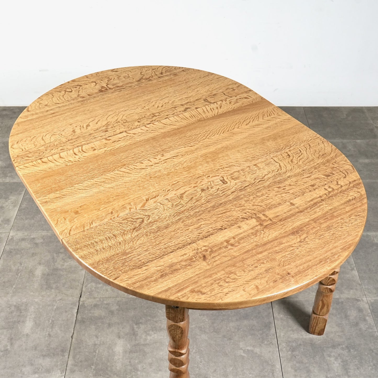 【Henning Kjaernulf】ラウンド エクステンションテーブル